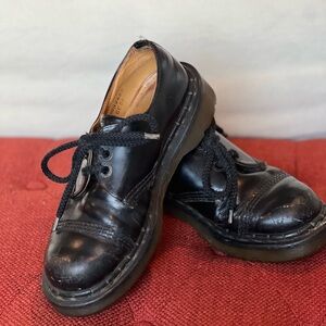 Vintage Dr. Martens Black Leather Oxford Style Shoes
